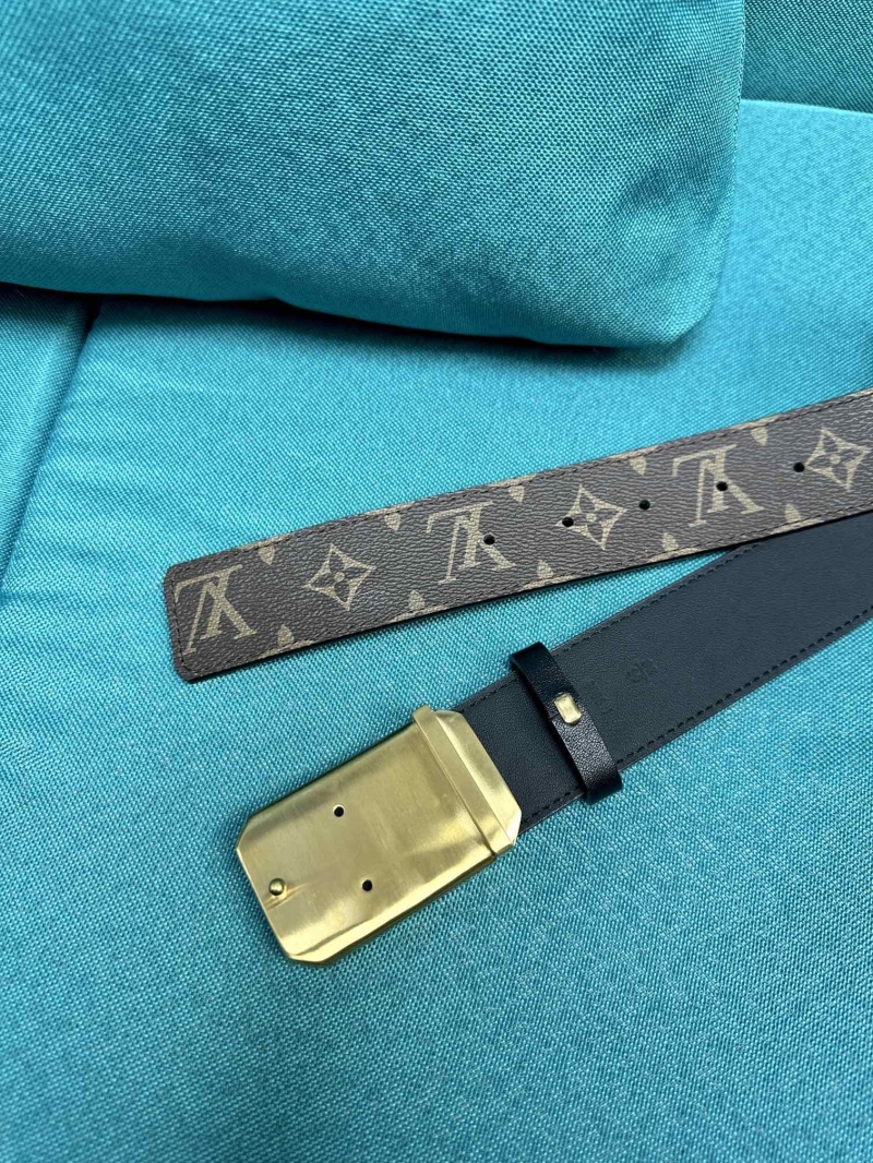 Louis Vuitton Belts